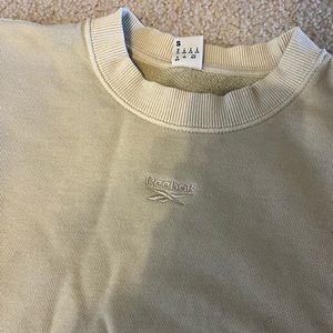 Reebok tan crewneck. Washed once, in good condition.
